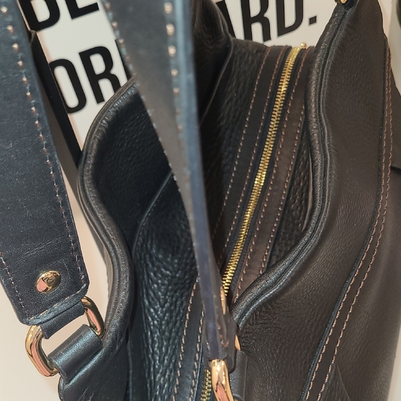 UGG Black Leather Women's Bag - Picture 8 of 14